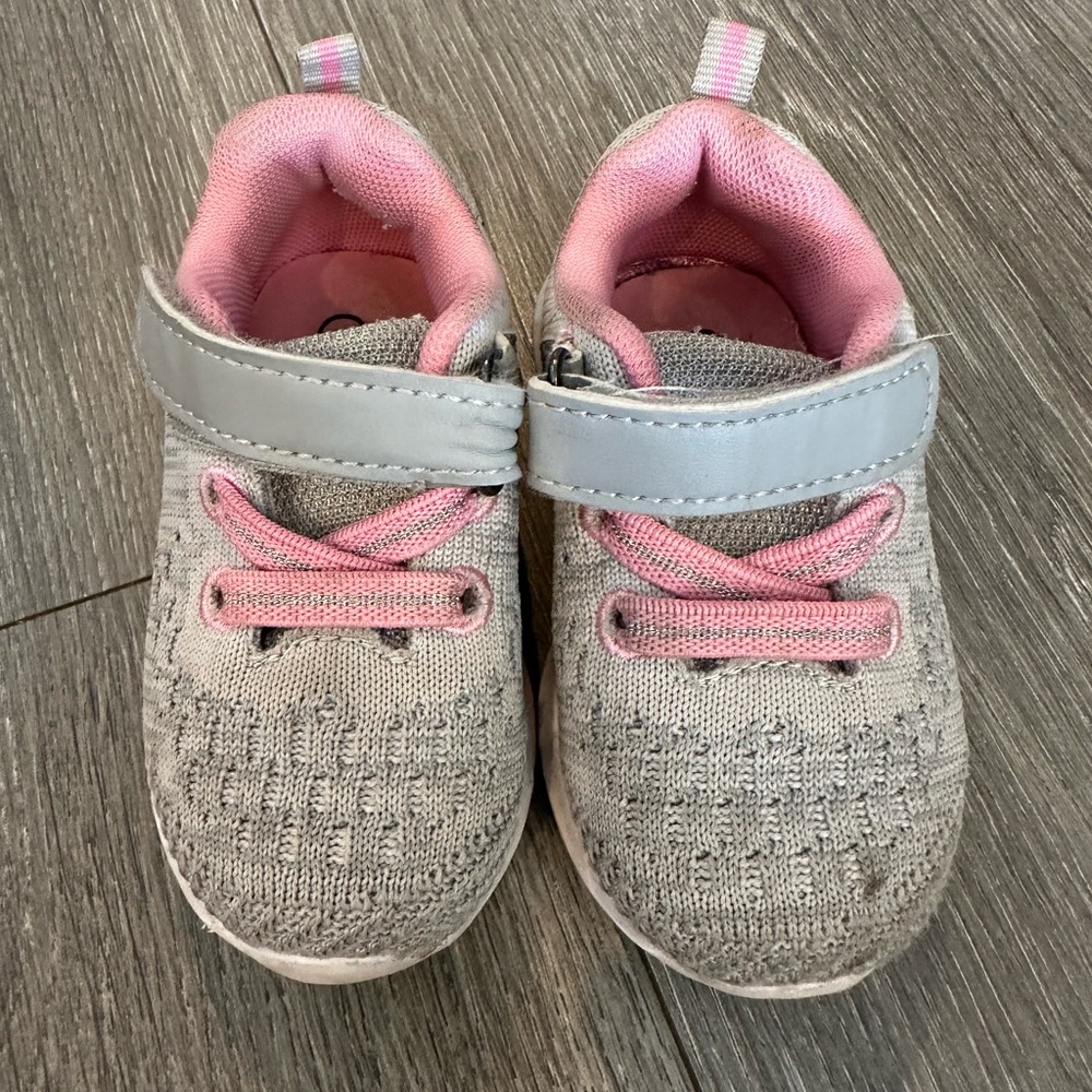 Coodoo toddler girl sneakers size 4 gray and pink